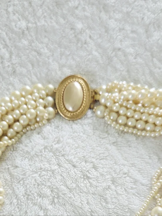 Vintage Carolee ✨️ Multi-Strand Ivory Pearl Necklace with Gold Clasp - Picture 7 of 11